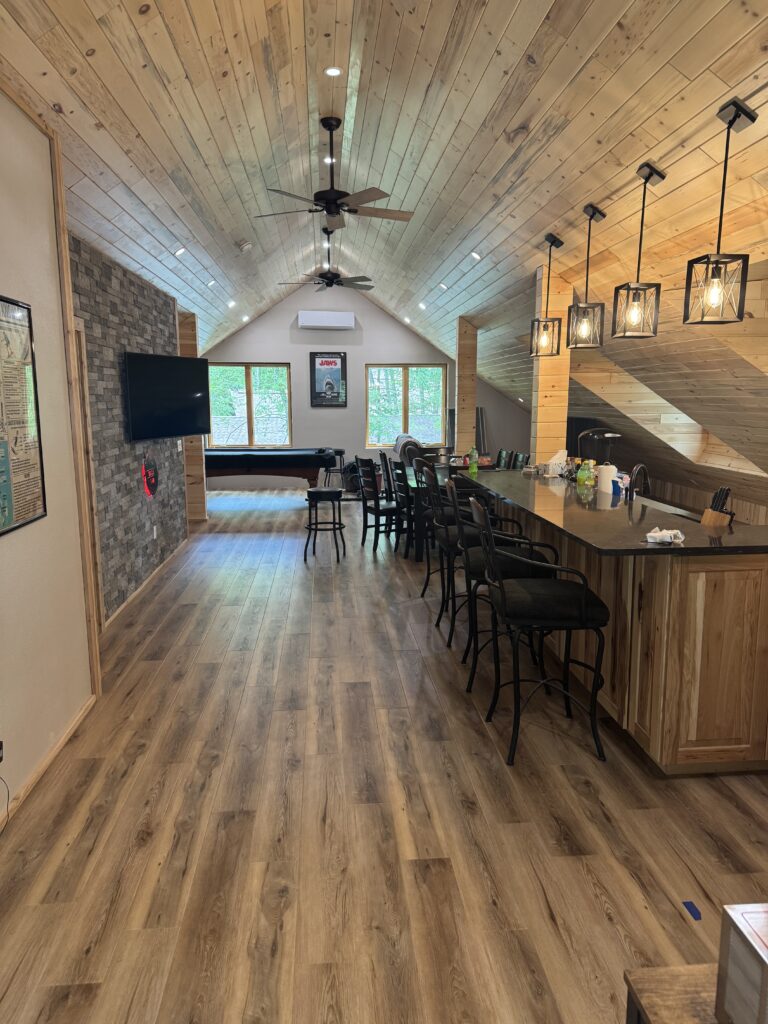 6" RUSTIC PINE DEEP-V PANELING T&G, W/ END MATCH